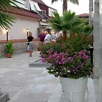 Nicholas Park فندق أولدينيس