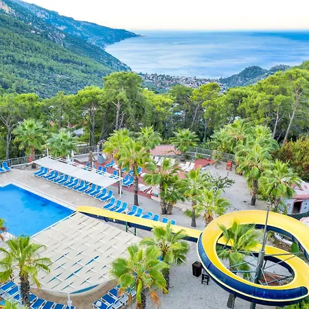 Отель Nicholas Park 4*
