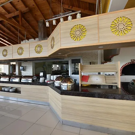 Hotel Nicholas Park 4*