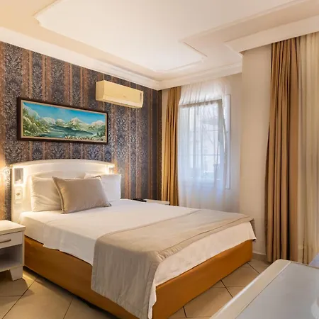 Nicholas Park Hotel
