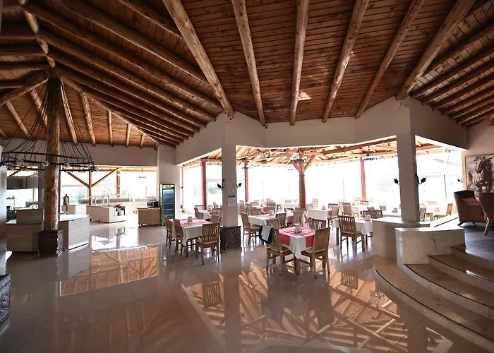 Nicholas Park Otel 4*