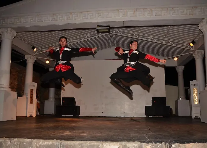 Hotell Nicholas Park 4*