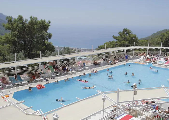 Otel Nicholas Park 4*