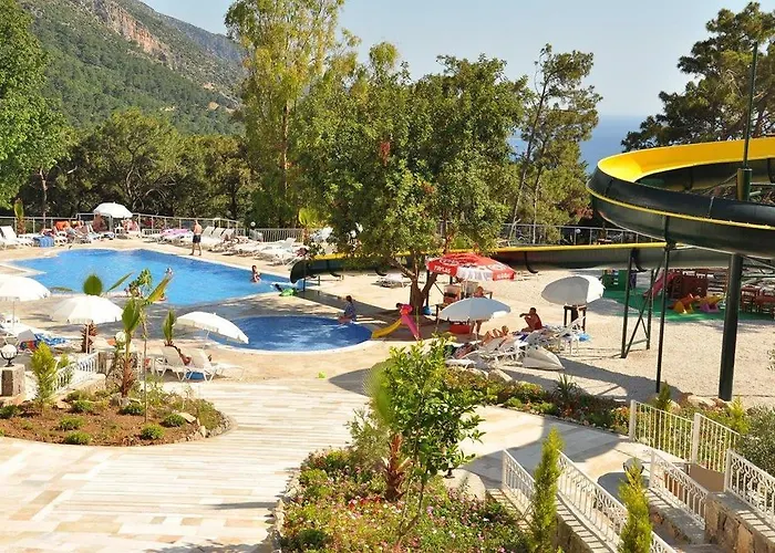 Otel Nicholas Park 4*