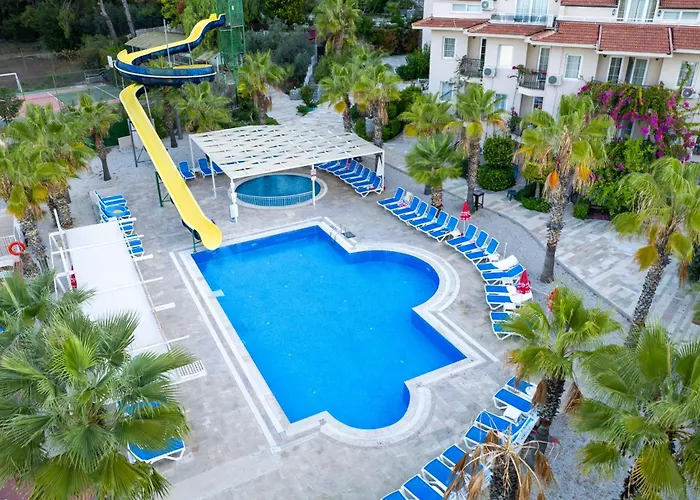 Отель Nicholas Park 4*